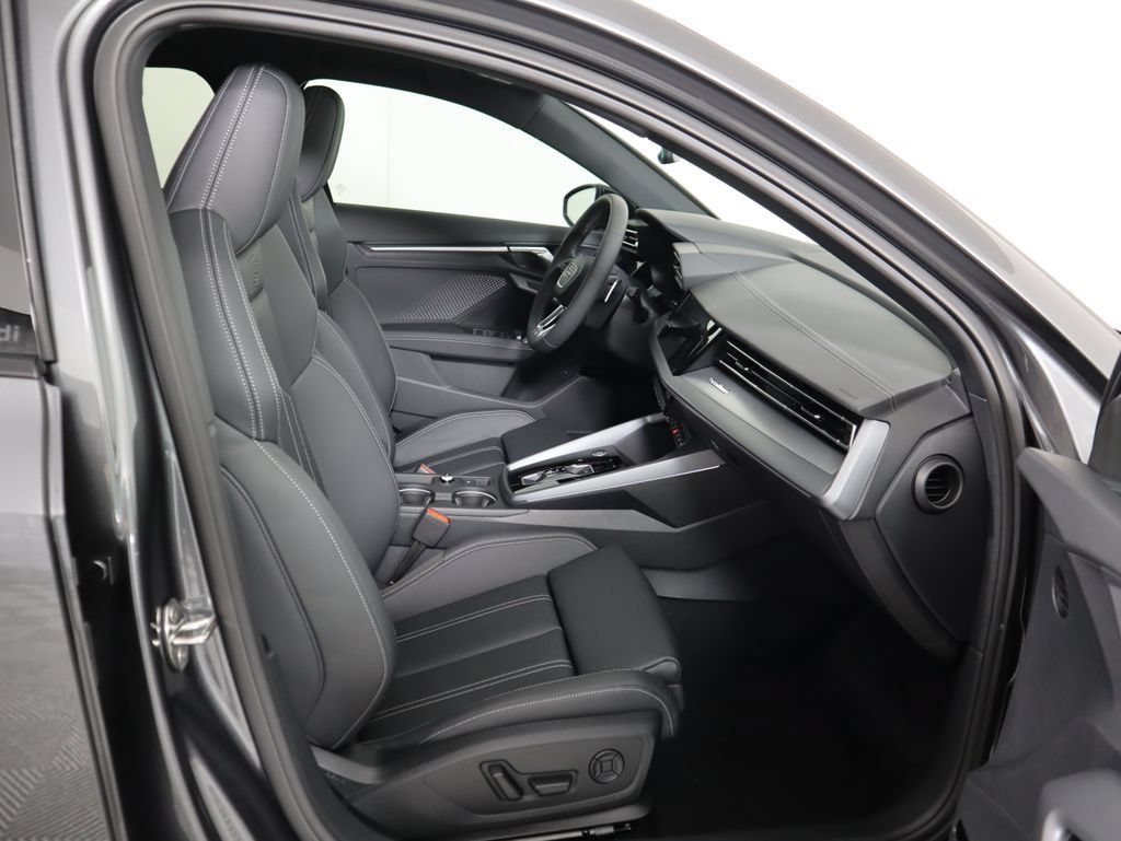 Used 2026 Audi A3 2.0T Premium Plus w/ Premium Plus Package AWD/4WD image 21