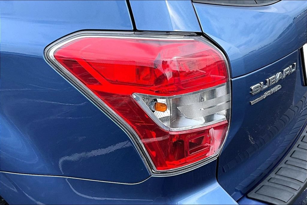 Used 2016 Subaru Forester 2.5i Premium w/ Popular Package #2 AWD/4WD image 30