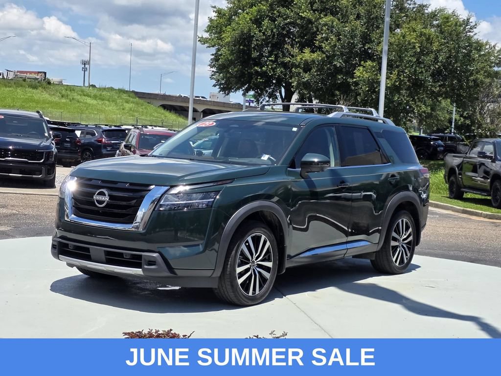 Used 2023 Nissan Pathfinder Platinum FWD image 7