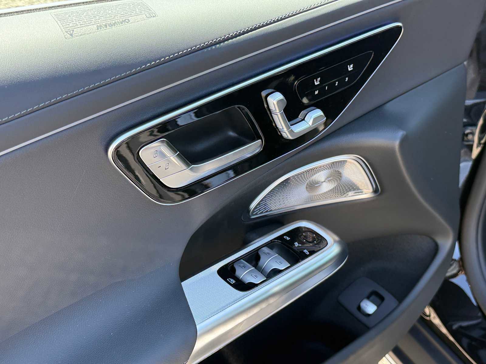 New 2025 Mercedes-Benz E 450 4MATIC All-Terrain Wagon image 18