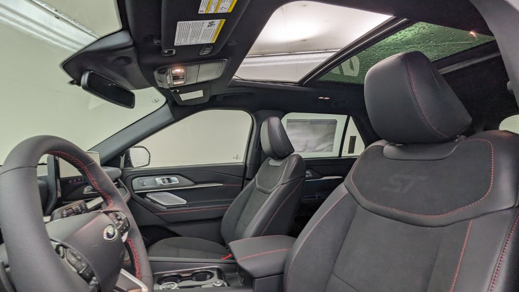 New 2027 Ford Explorer ST w/ Sun And Sound Package AWD/4WD image 3