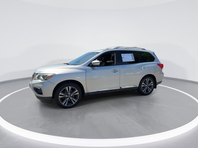 Used 2018 Nissan Pathfinder Platinum AWD/4WD image 4