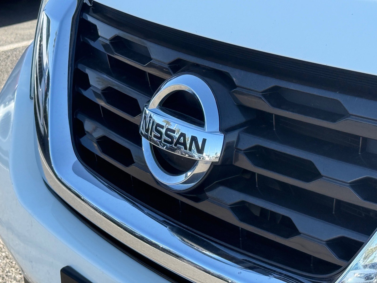 Used 2020 Nissan Pathfinder S AWD/4WD image 34