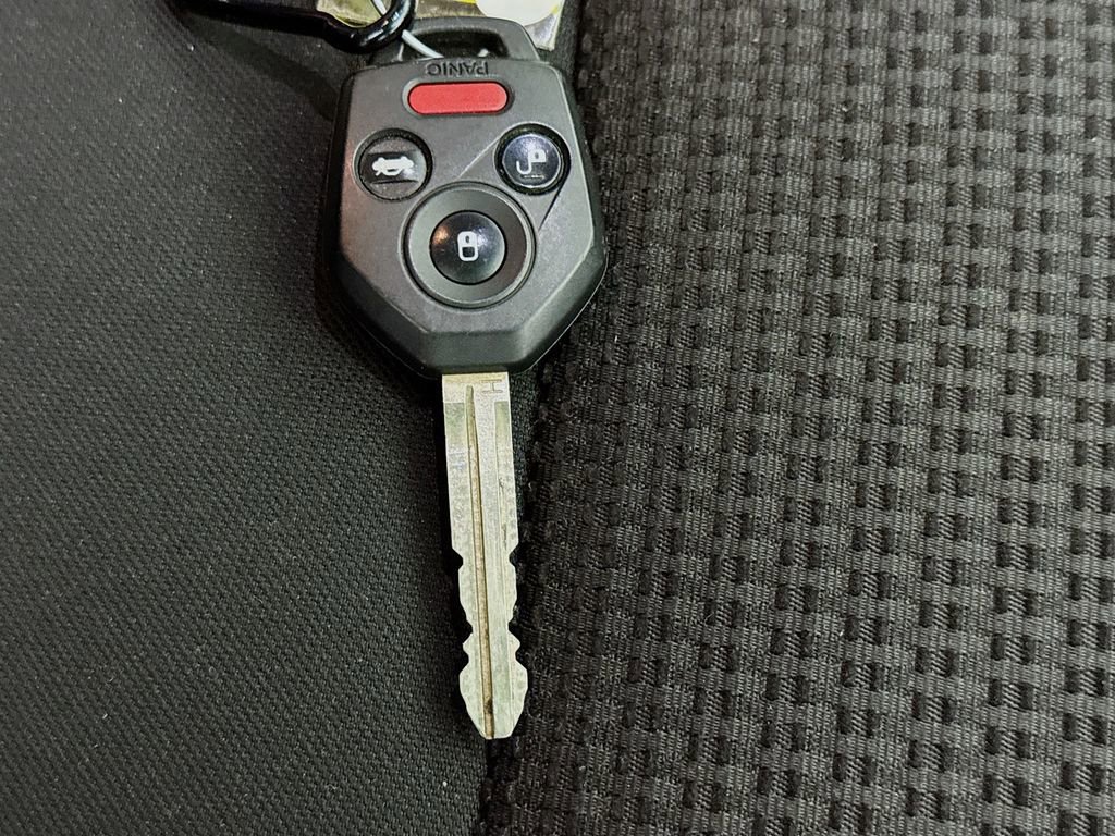 Used 2022 Subaru Outback Premium image 34