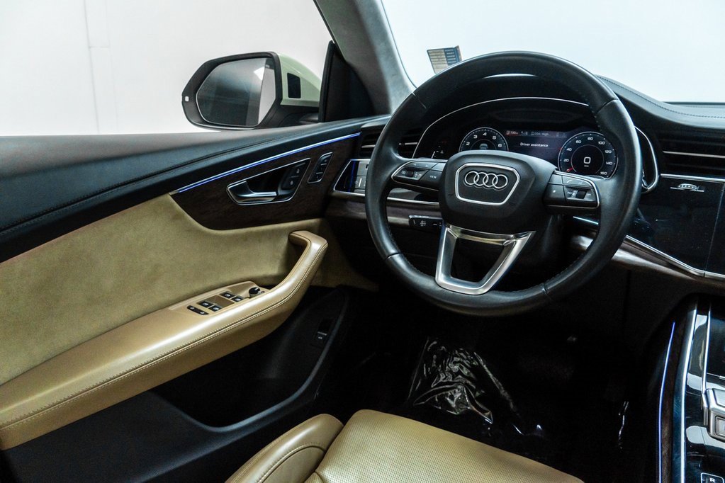 Used 2020 Audi Q8 Prestige w/ Prestige Package image 23