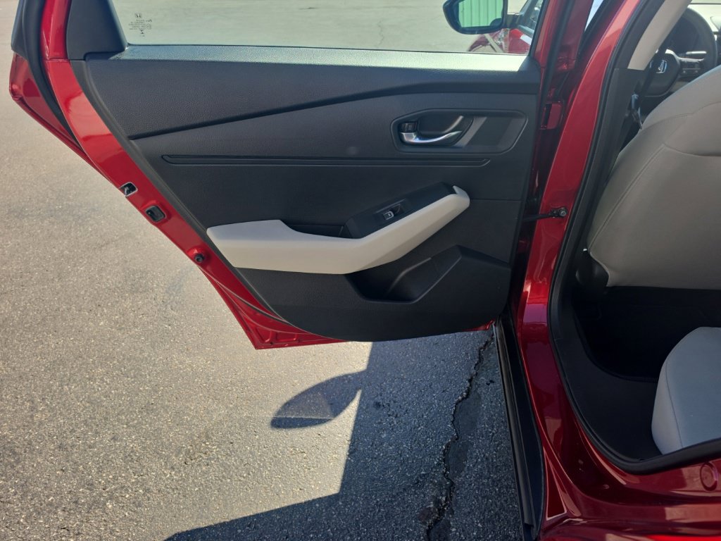 Certified 2025 Honda Accord SE image 24