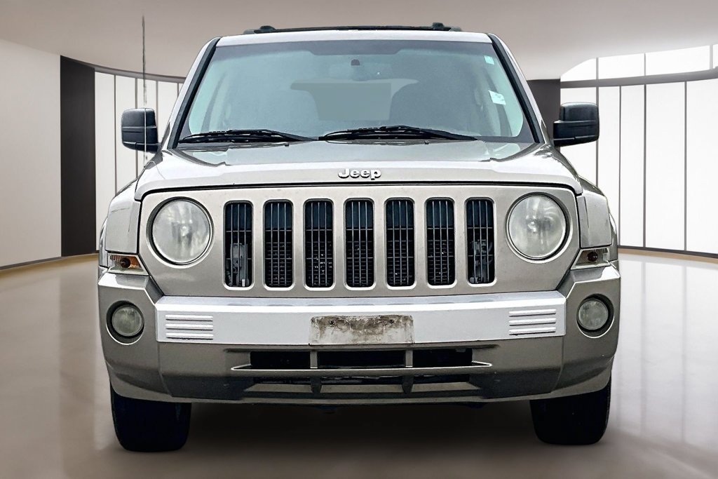 Used 2008 Jeep Patriot Limited FWD image 3