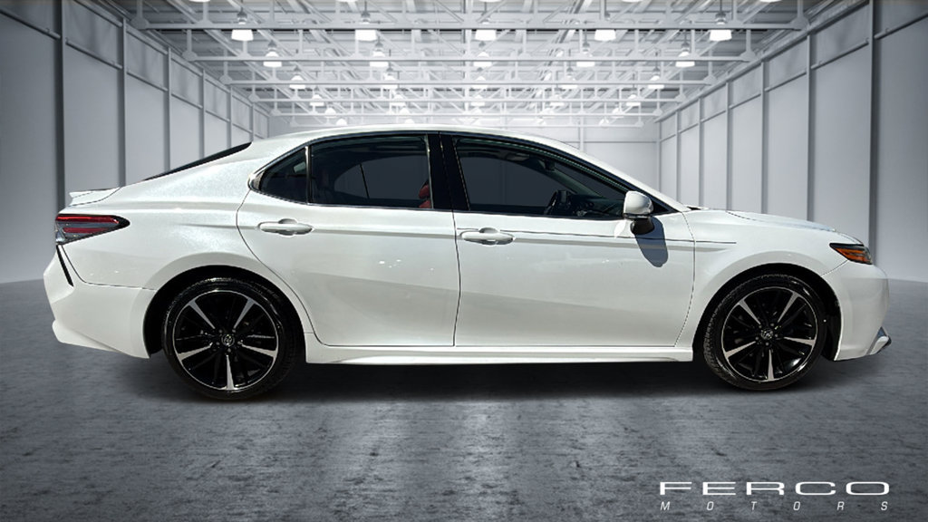 Used 2019 Toyota Camry XSE FWD image 6
