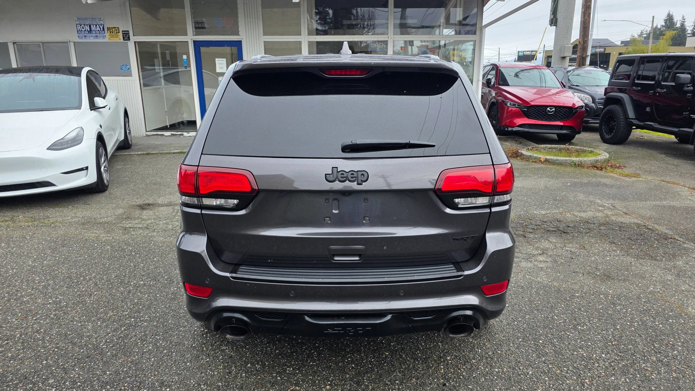 Used 2018 Jeep Grand Cherokee SRT AWD/4WD image 6