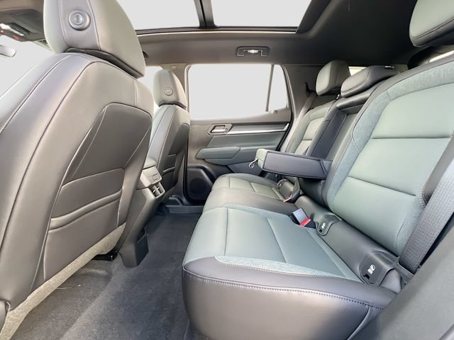New 2026 GMC Terrain AT4 w/ Convenience Package III AWD/4WD image 17