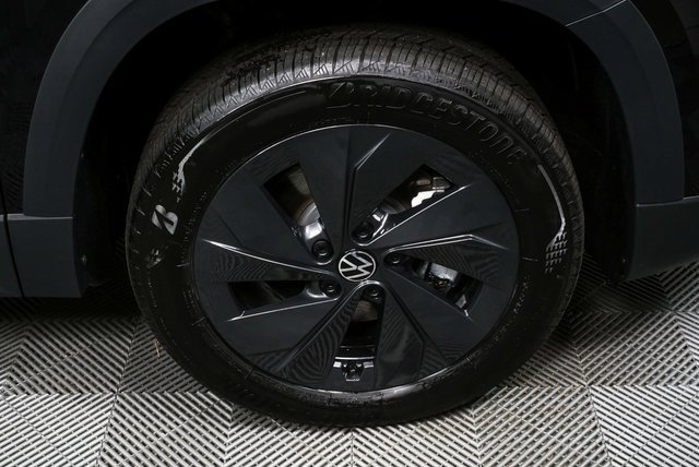New 2026 Volkswagen Taos S image 34
