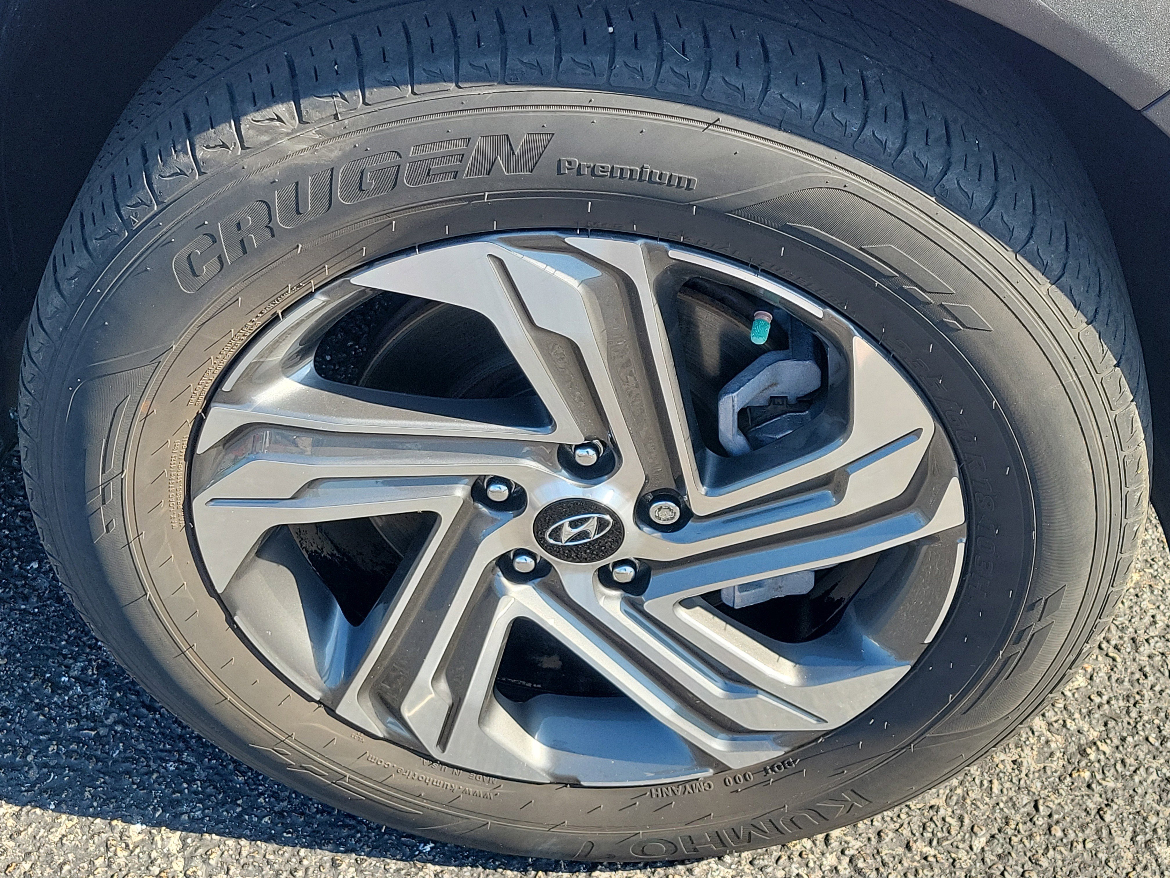 Used 2023 Hyundai Santa Fe SEL w/ Cargo Package FWD image 8