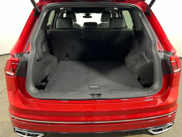 Used 2024 Volkswagen Tiguan SEL R-Line image 14