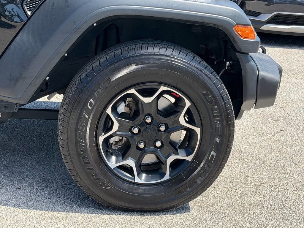 Used 2021 Jeep Wrangler Unlimited Sport w/ Sun And Sound Package AWD/4WD image 9