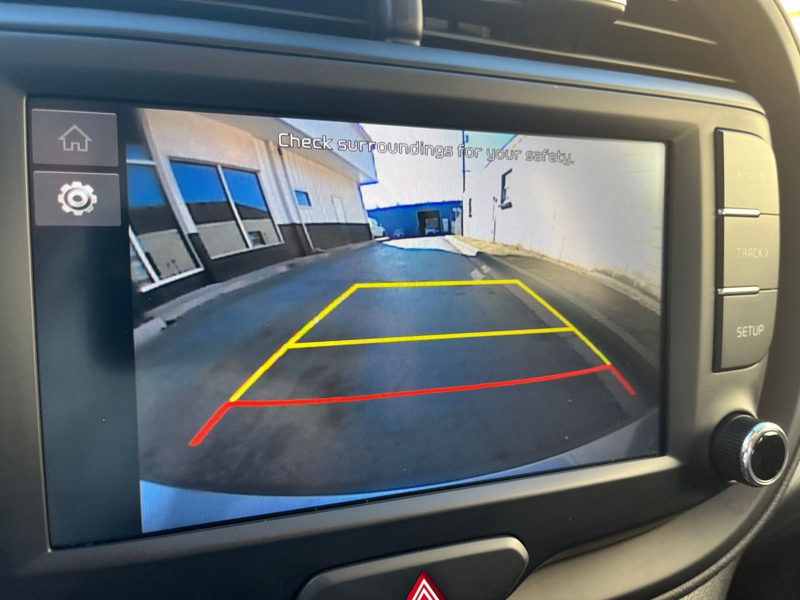 Used 2025 Kia Soul LX w/ LX Technology Package image 17