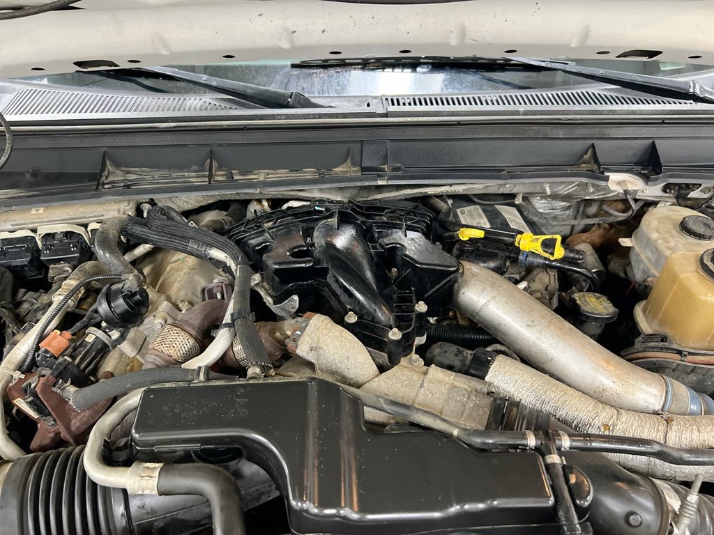 Used 2012 Ford F550 Luxury w/ Payload Upgrade Pkg RWD image 16
