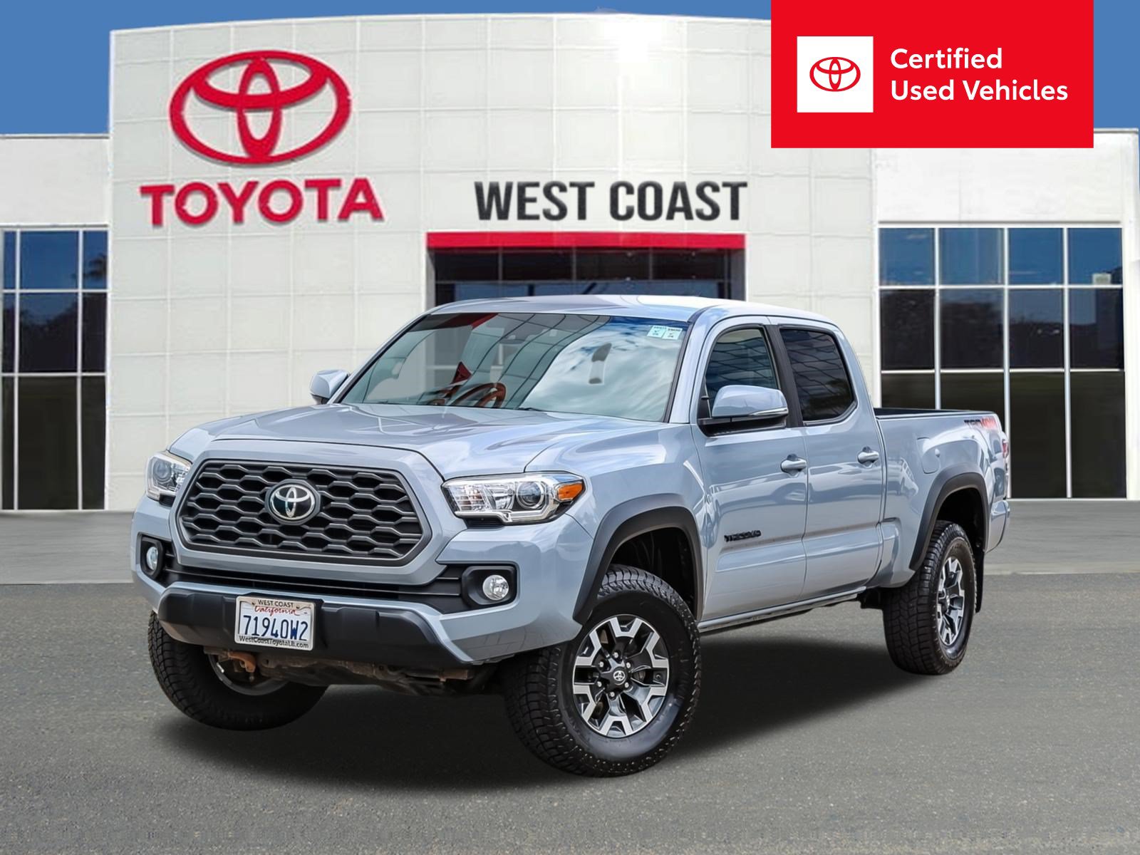 Certified 2020 Toyota Tacoma TRD Off-Road w/ Technology Package AWD/4WD image 1