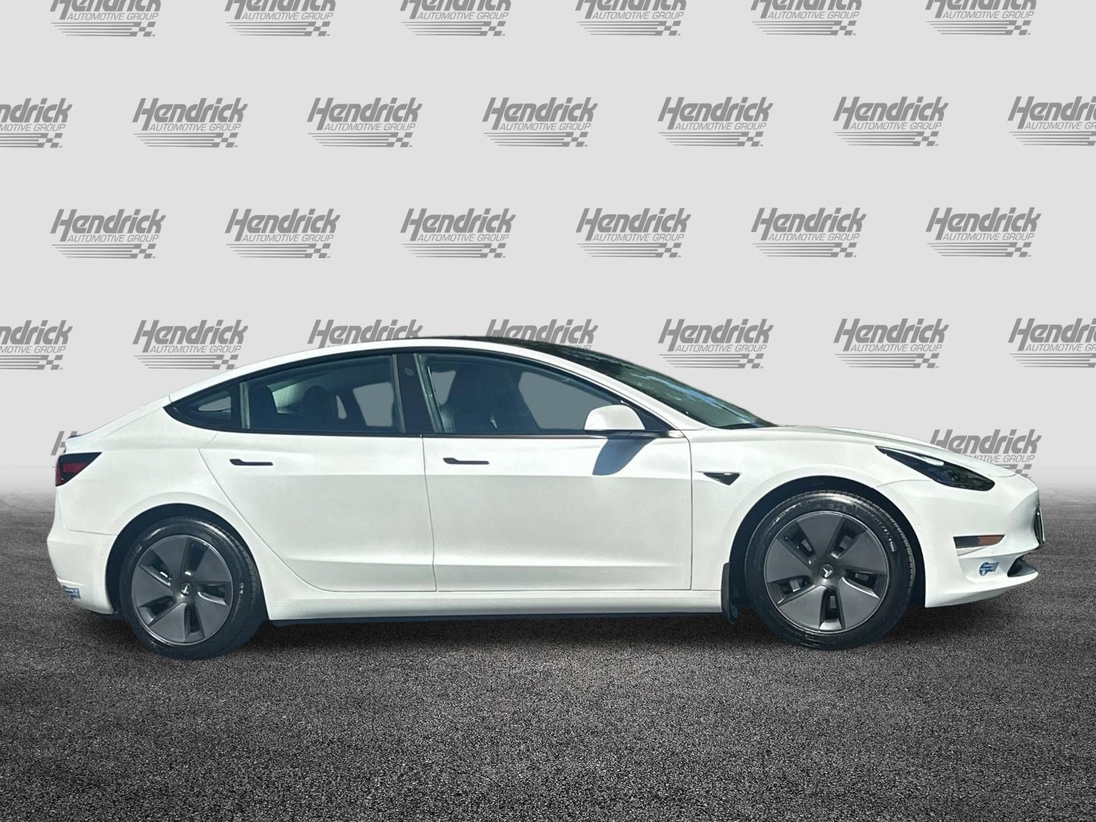 Used 2021 Tesla Model 3 Standard Range Plus RWD image 3