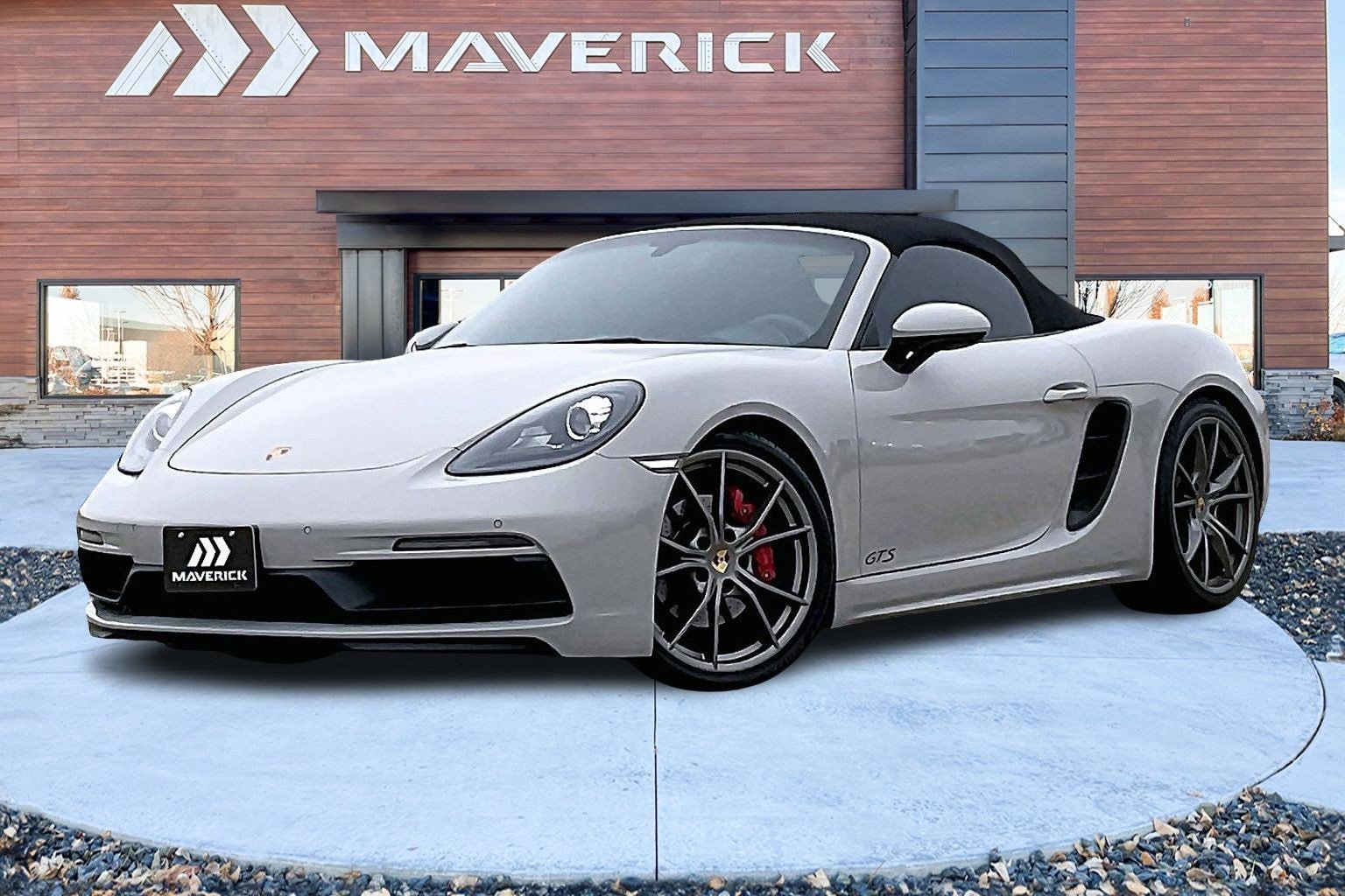 Used 2018 Porsche 718 Boxster GTS image 3