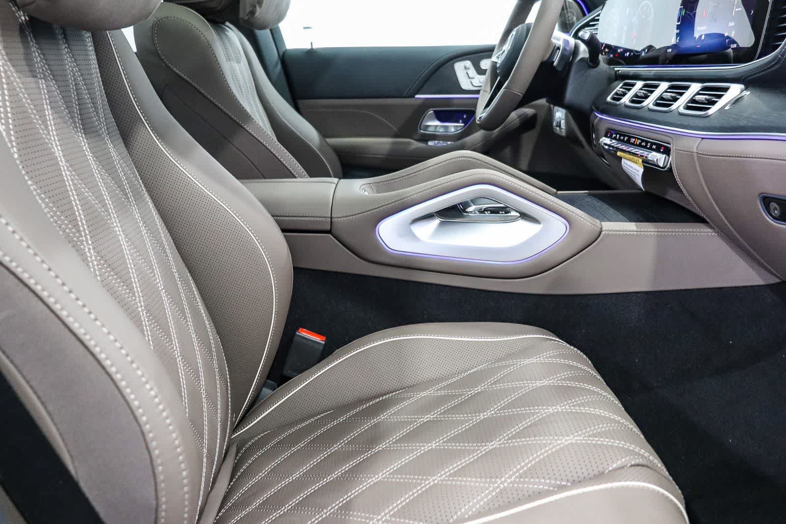 New 2026 Mercedes-Benz Maybach GLS 600 4MATIC image 17
