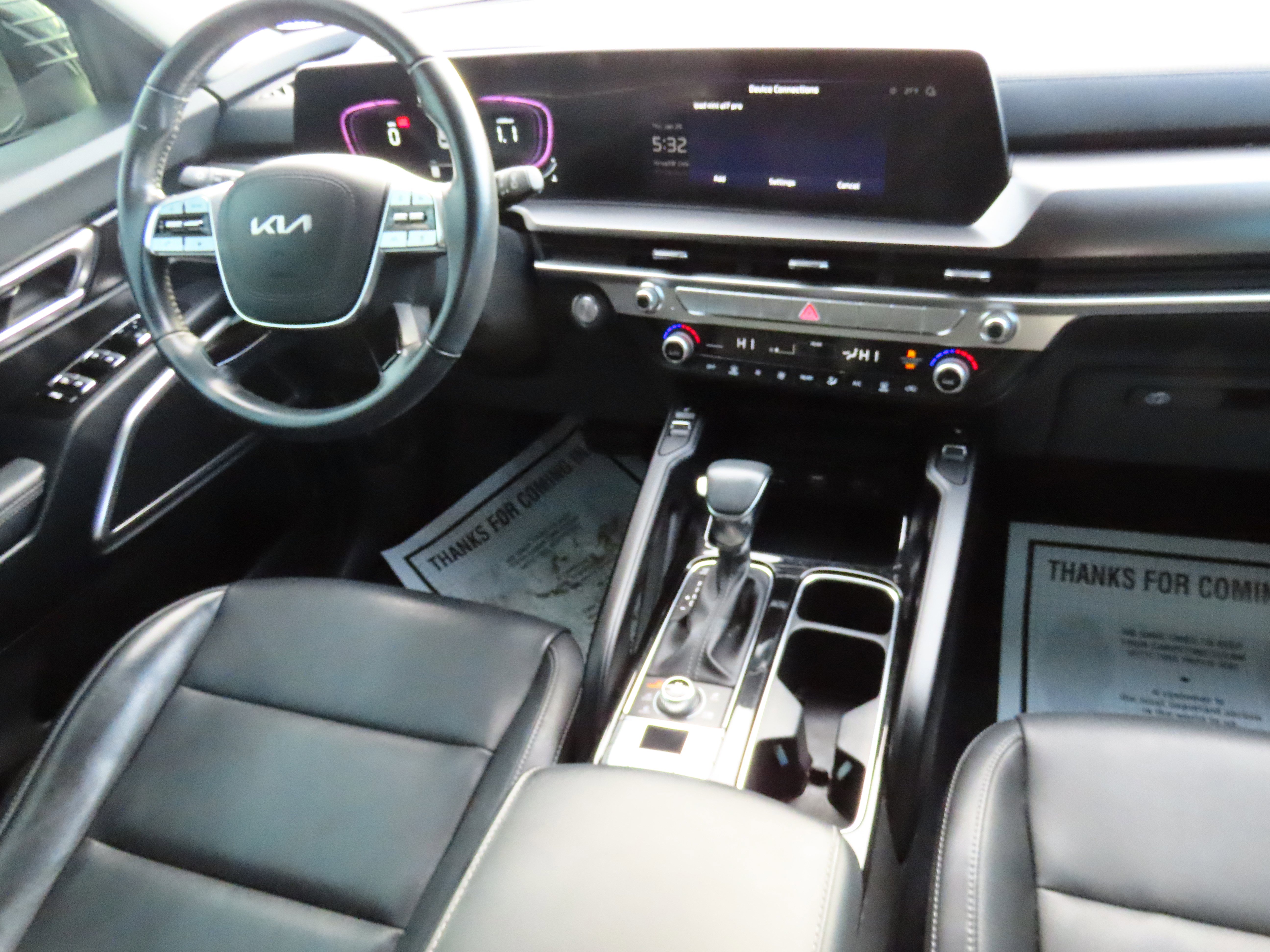 Used 2024 Kia Telluride S w/ S Sunroof Package image 15