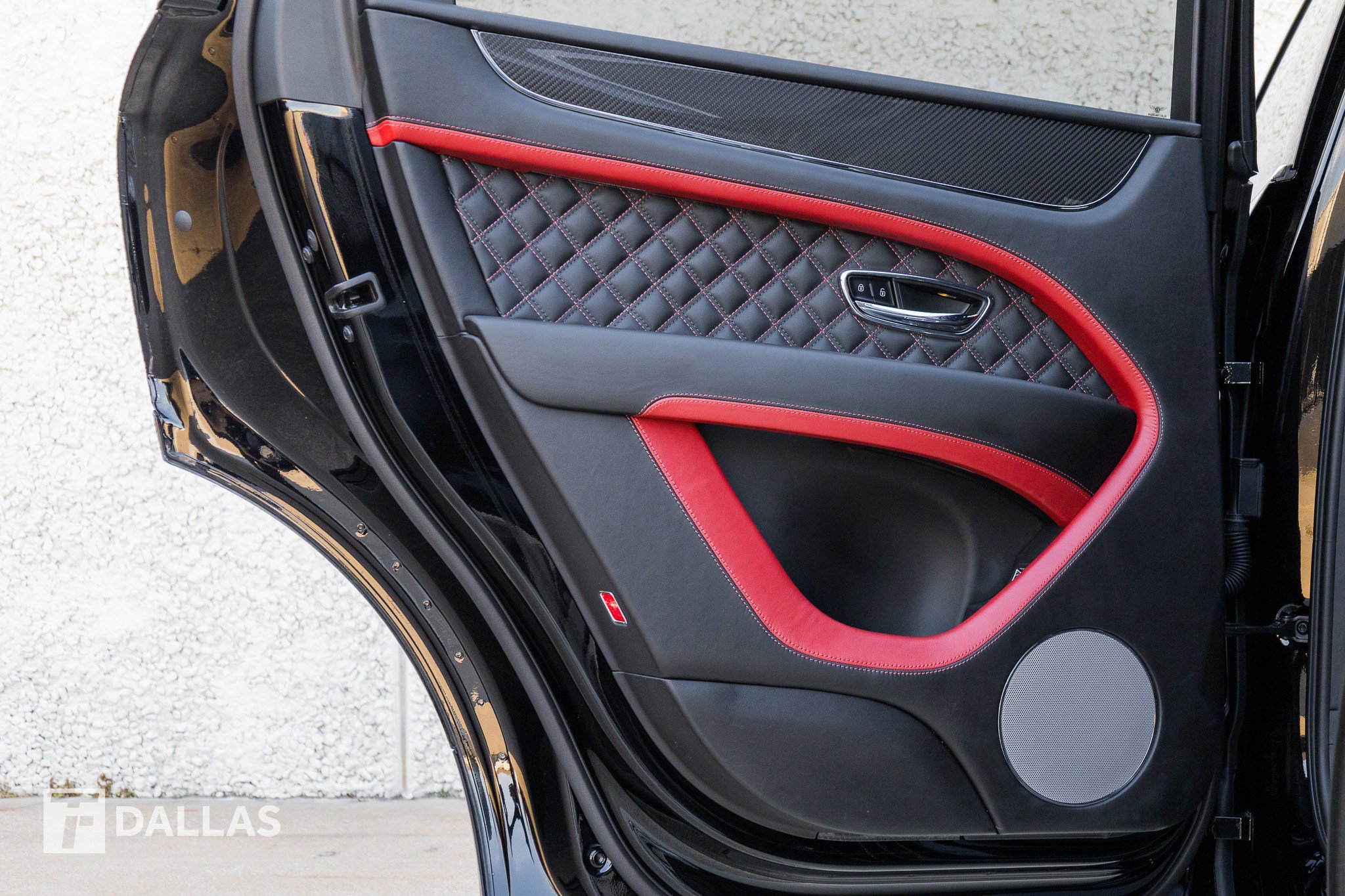 Used 2021 Bentley Bentayga Speed image 31