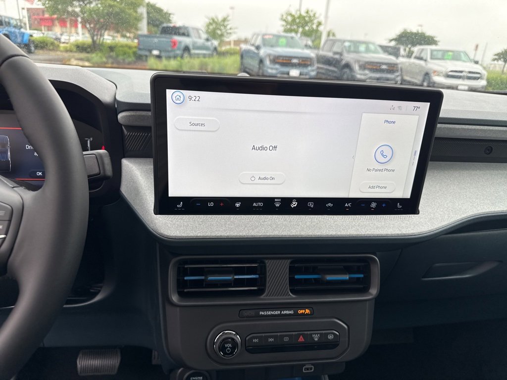 New 2025 Ford Maverick XLT w/ XLT Luxury Package image 31