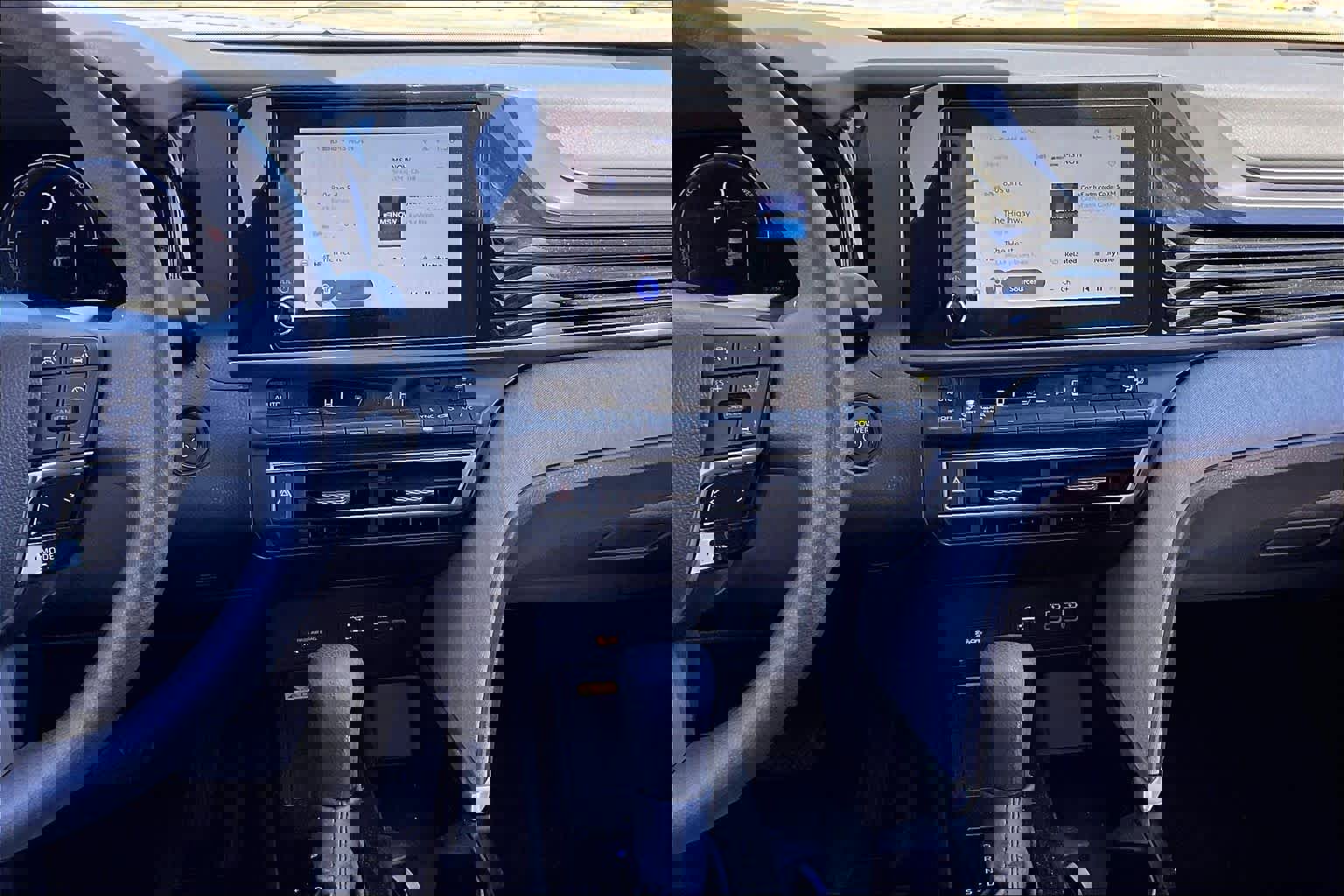 Used 2025 Toyota Camry LE image 7