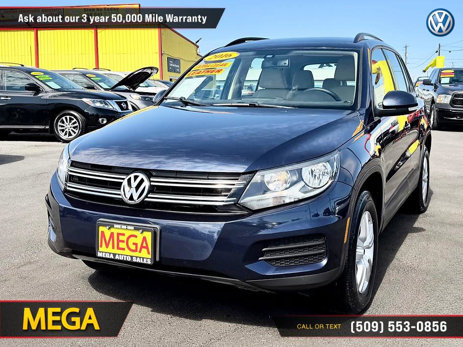 Used 2016 Volkswagen Tiguan S image 3