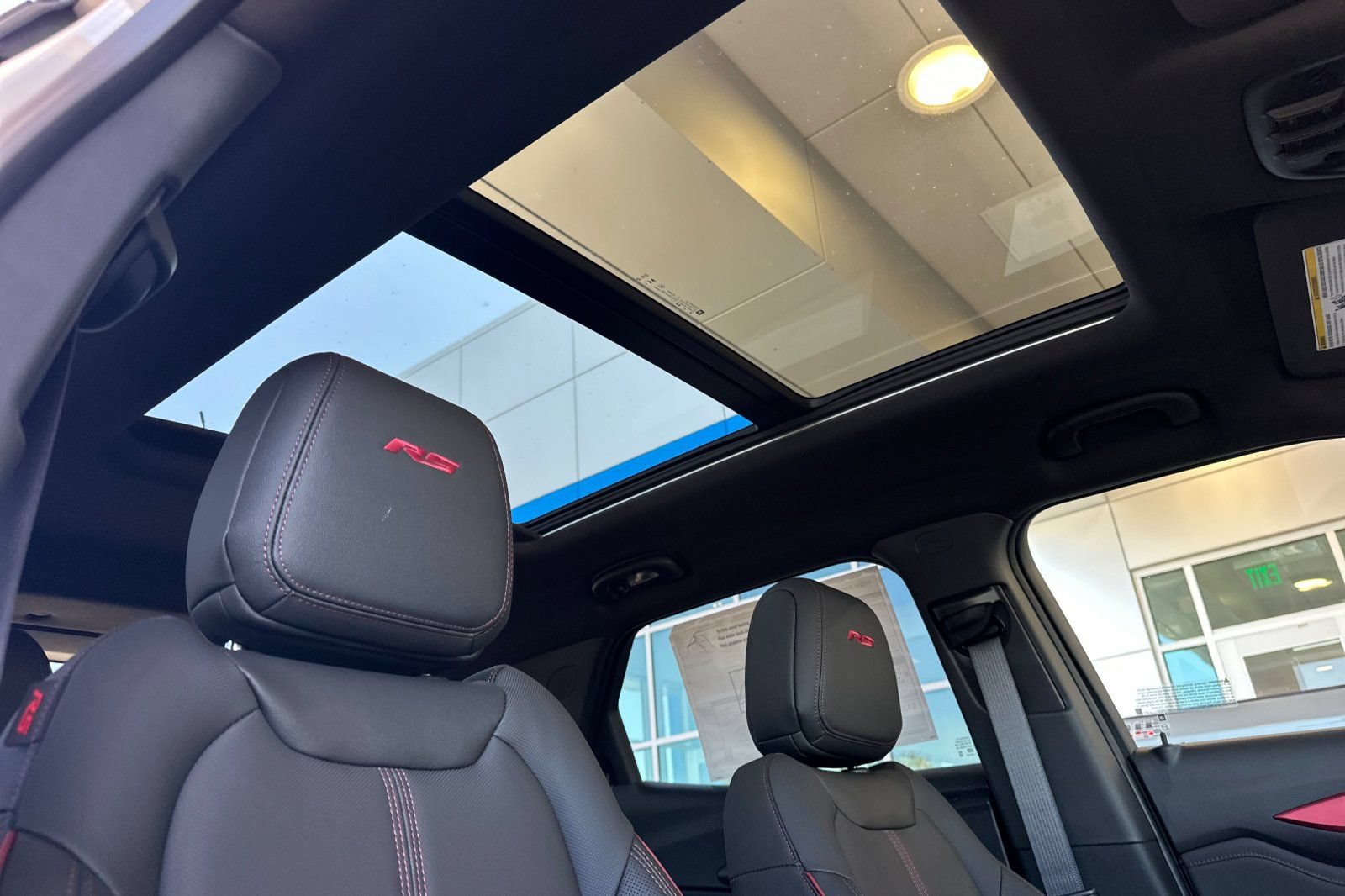 New 2026 Chevrolet TrailBlazer RS w/ Convenience Package FWD image 17