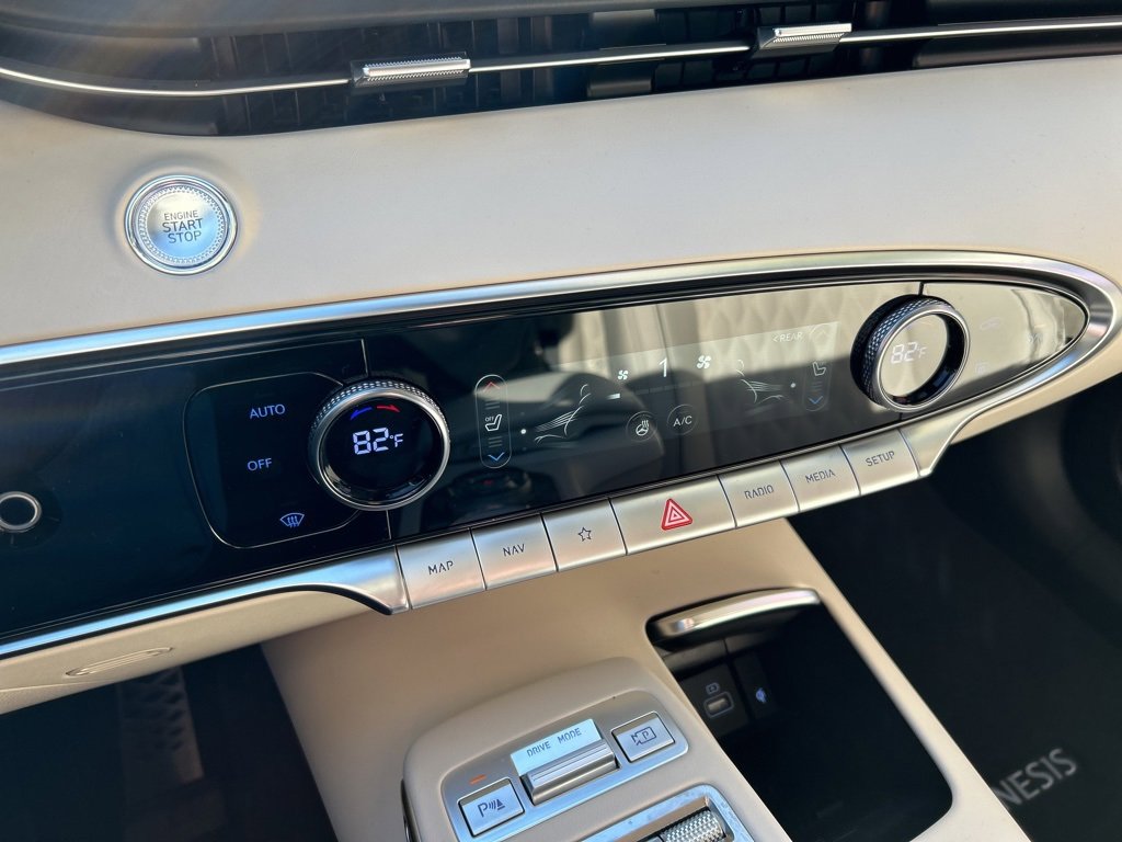 Certified 2025 Genesis GV70 3.5T Sport w/ Sport Advanced Package image 23