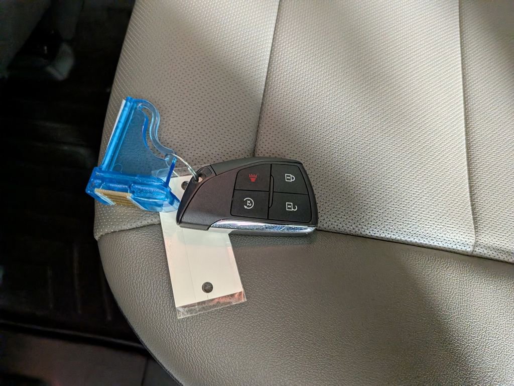 Certified 2024 Chevrolet Colorado ZR2 w/ ZR2 Convenience Package III image 34