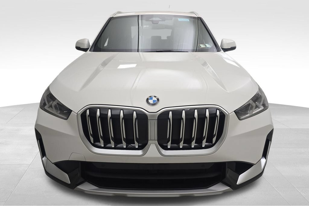 New 2027 BMW X1 xDrive28i w/ Convenience Package AWD/4WD image 3