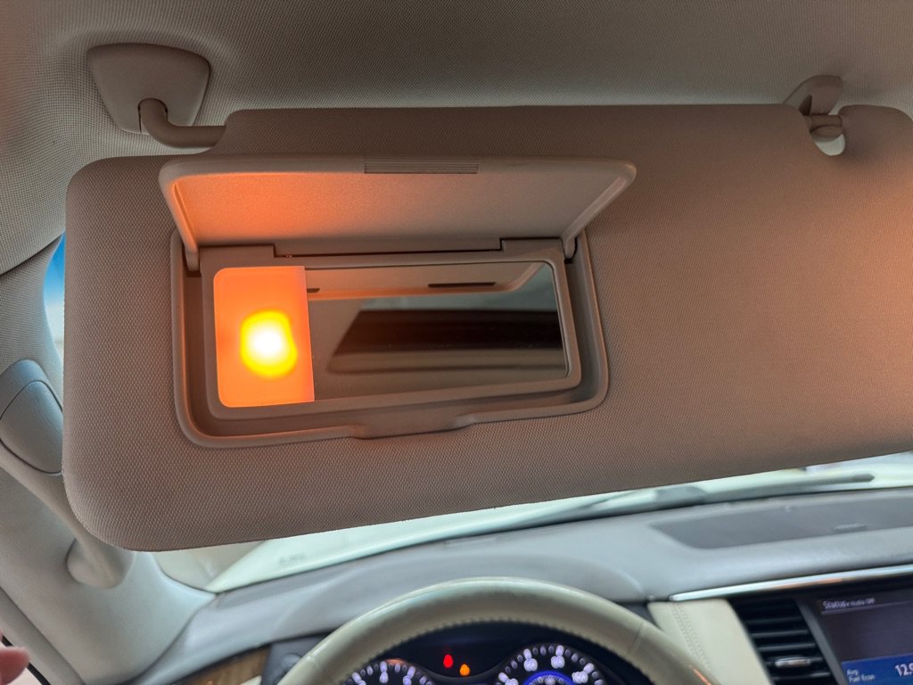 Used 2011 INFINITI QX56 2WD w/ Theater Pkg image 40