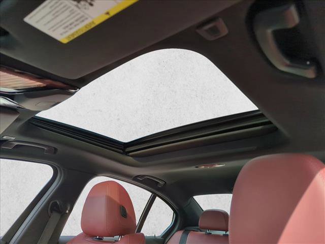 Certified 2024 BMW 330i Sedan w/ Premium Package image 16