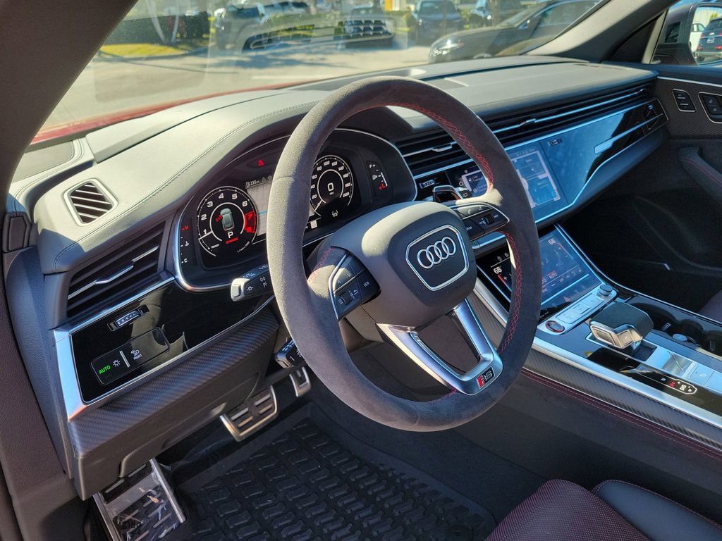 Used 2025 Audi RS Q8 performance image 6