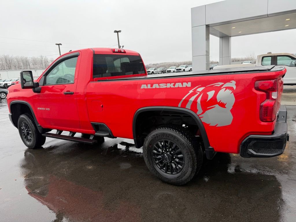 Used 2025 Chevrolet Silverado 2500 W/T image 7