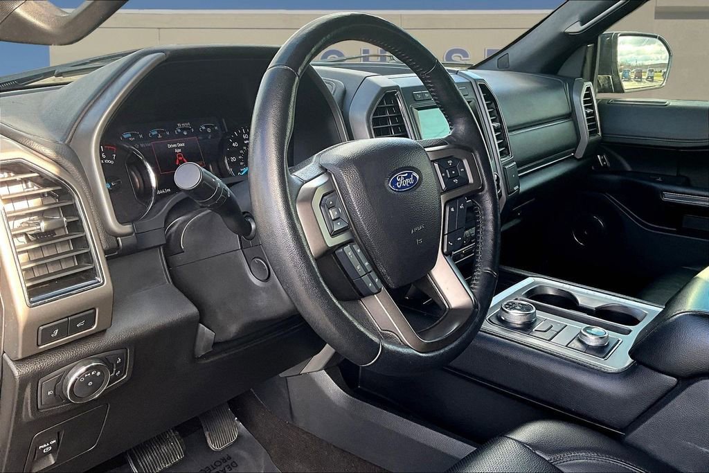 Used 2020 Ford Expedition XLT w/ Equipment Group 202A image 19