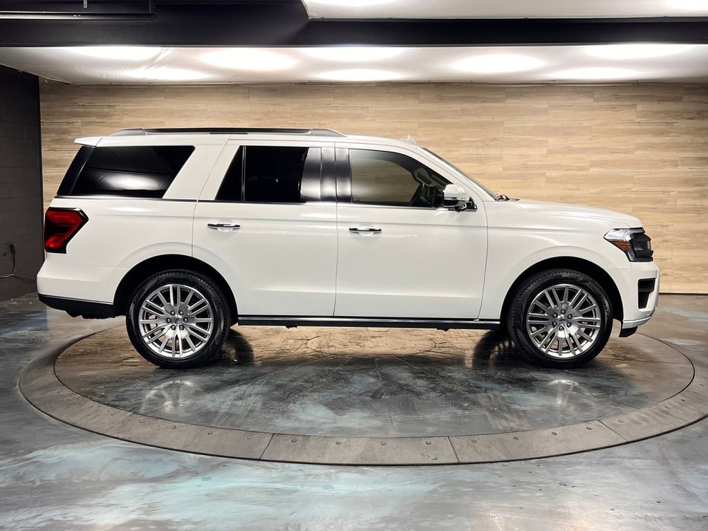 Used 2024 Ford Expedition Limited AWD/4WD image 27