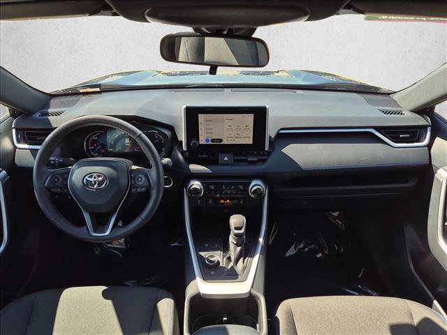 Used 2024 Toyota RAV4 SE w/ Convenience Package AWD/4WD image 17