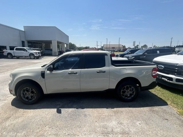 Used 2024 Ford Maverick XLT w/ XLT Luxury Package AWD/4WD image 4