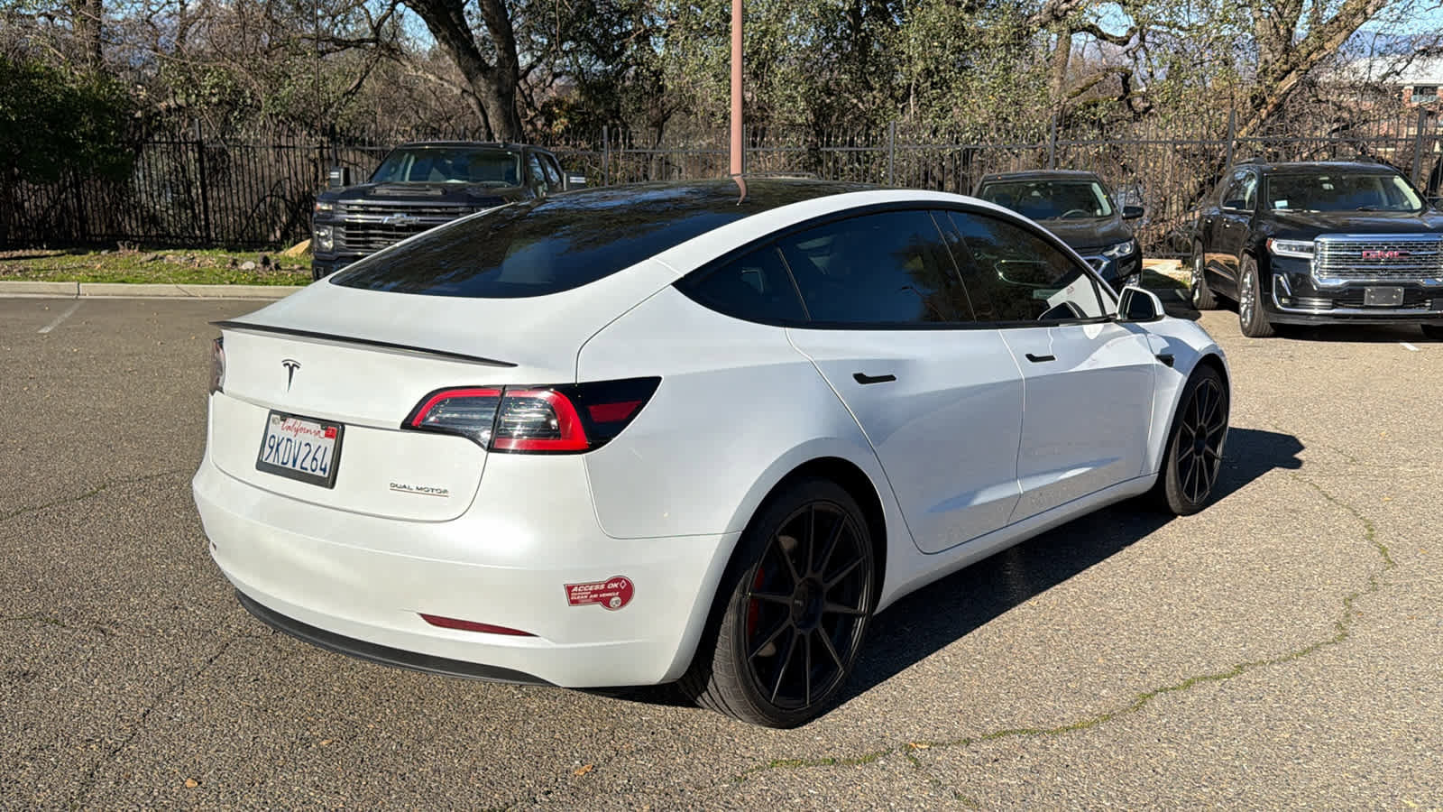 Used 2023 Tesla Model 3 Performance image 5