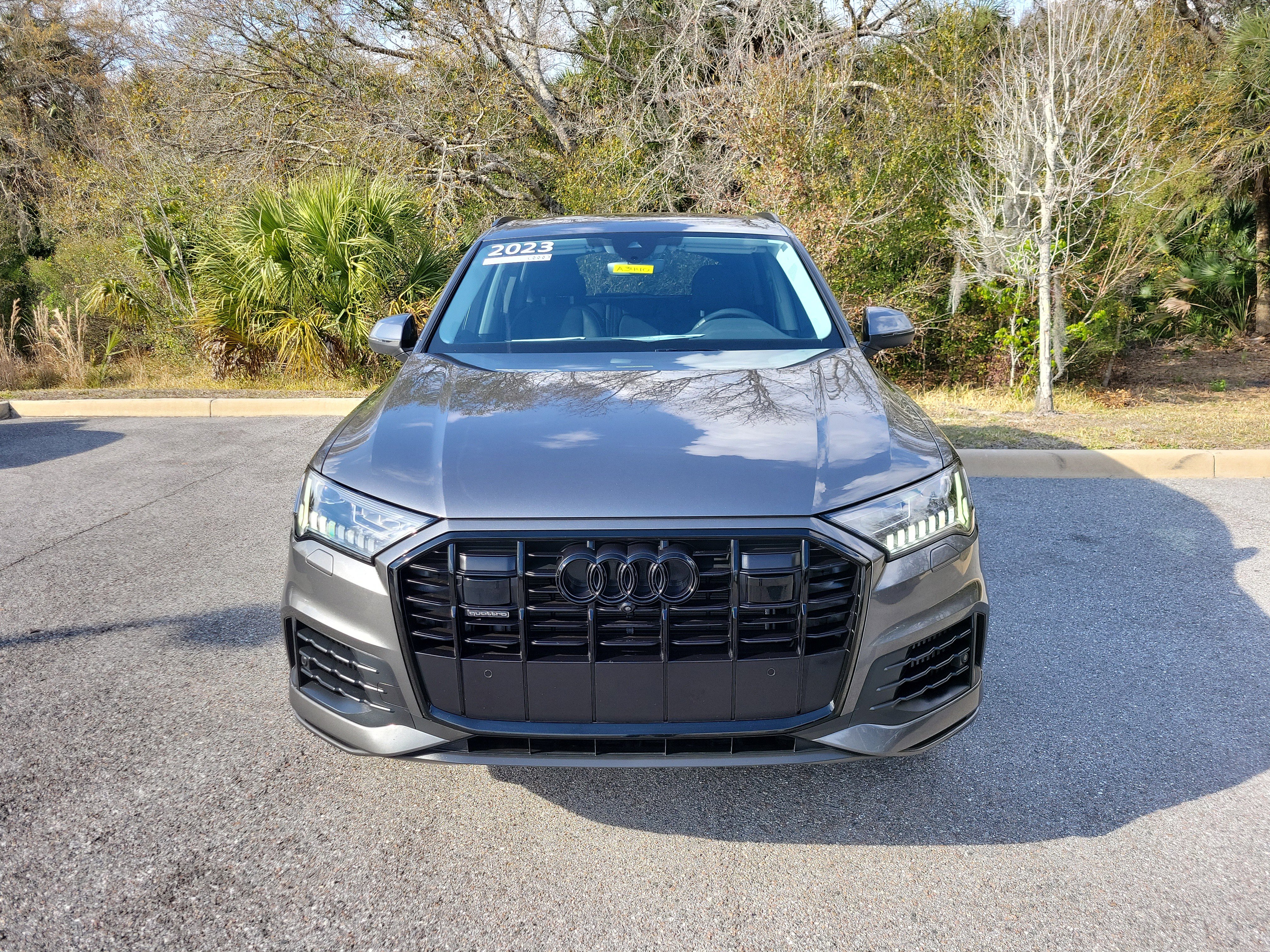 Used 2023 Audi Q7 3.0T Premium Plus w/ Premium Plus Package image 2