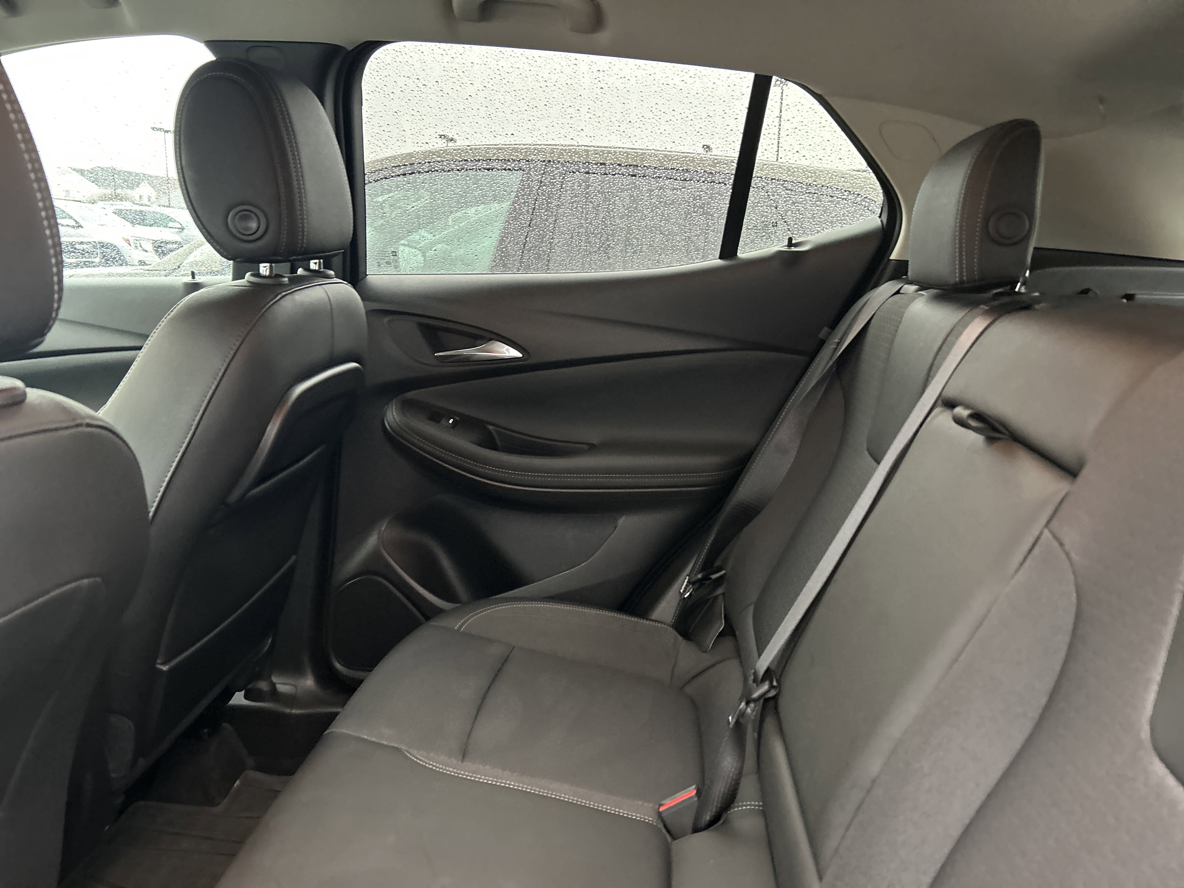 Used 2023 Buick Encore GX Select image 14