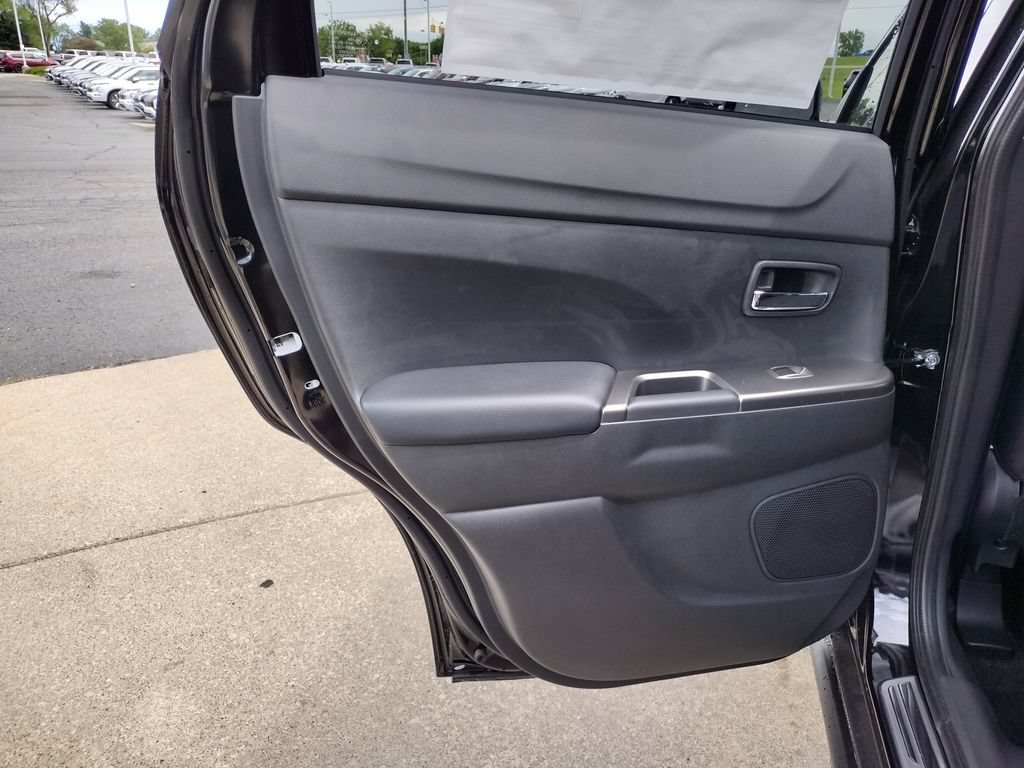 New 2026 Mitsubishi Outlander Sport SE AWD/4WD image 26