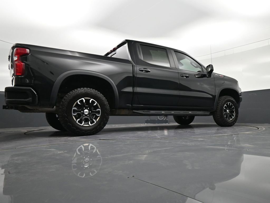 Used 2023 Chevrolet Silverado 1500 ZR2 w/ Technology Package AWD/4WD image 26