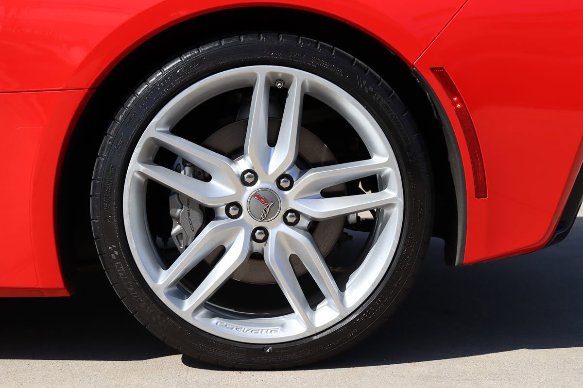 Used 2019 Chevrolet Corvette Stingray Coupe w/ 3LT Preferred Equipment Group image 40