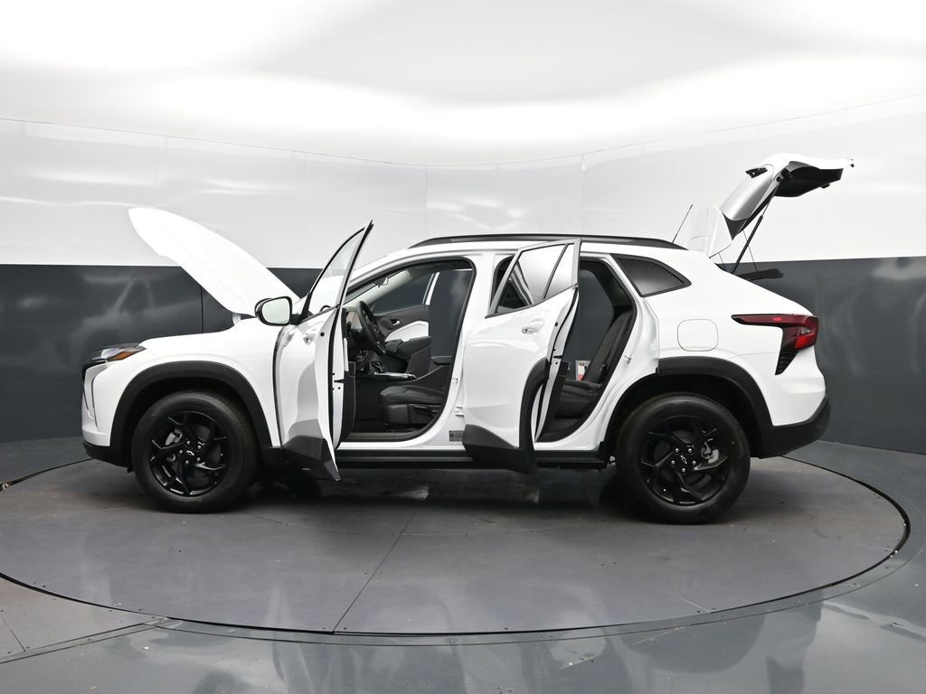 New 2026 Chevrolet Trax LT w/ Driver Confidence Package FWD image 46