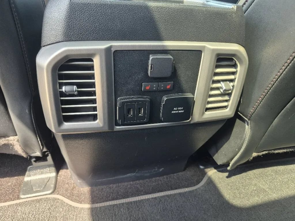 Used 2019 Ford F150 Platinum w/ Equipment Group 701A Luxury AWD/4WD image 28