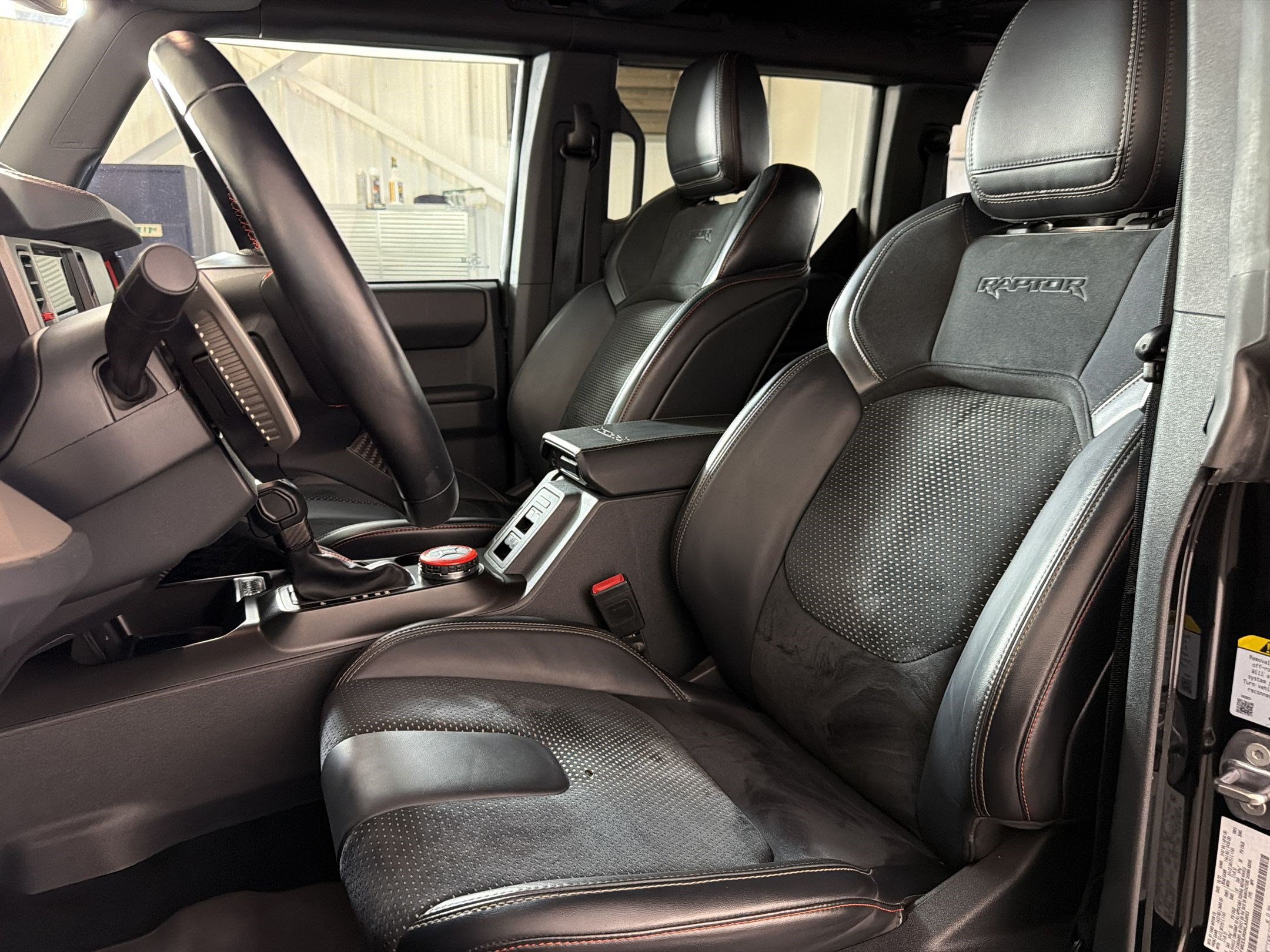 Used 2022 Ford Bronco Raptor AWD/4WD image 5